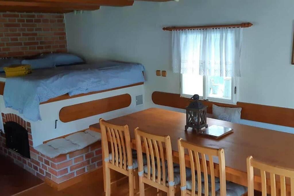 Chaloupka S Rodinnou Tradici Mezimesti Buitenkant foto
