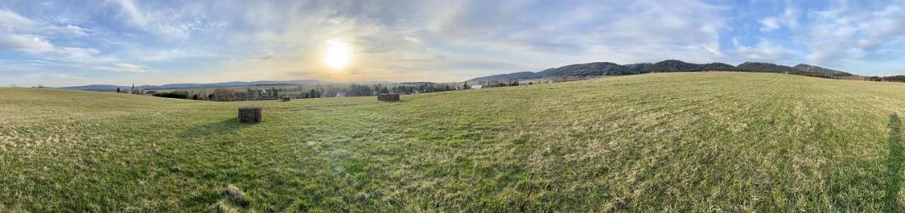 Chaloupka S Rodinnou Tradici Mezimesti Buitenkant foto